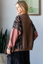 Load image into Gallery viewer, Oli &amp; Hali Mixed Fabric Pullover Sweater Top in Mocha
