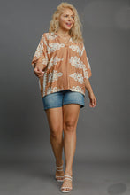 Load image into Gallery viewer, Umgee Oversized Border Print Top in Mocha
