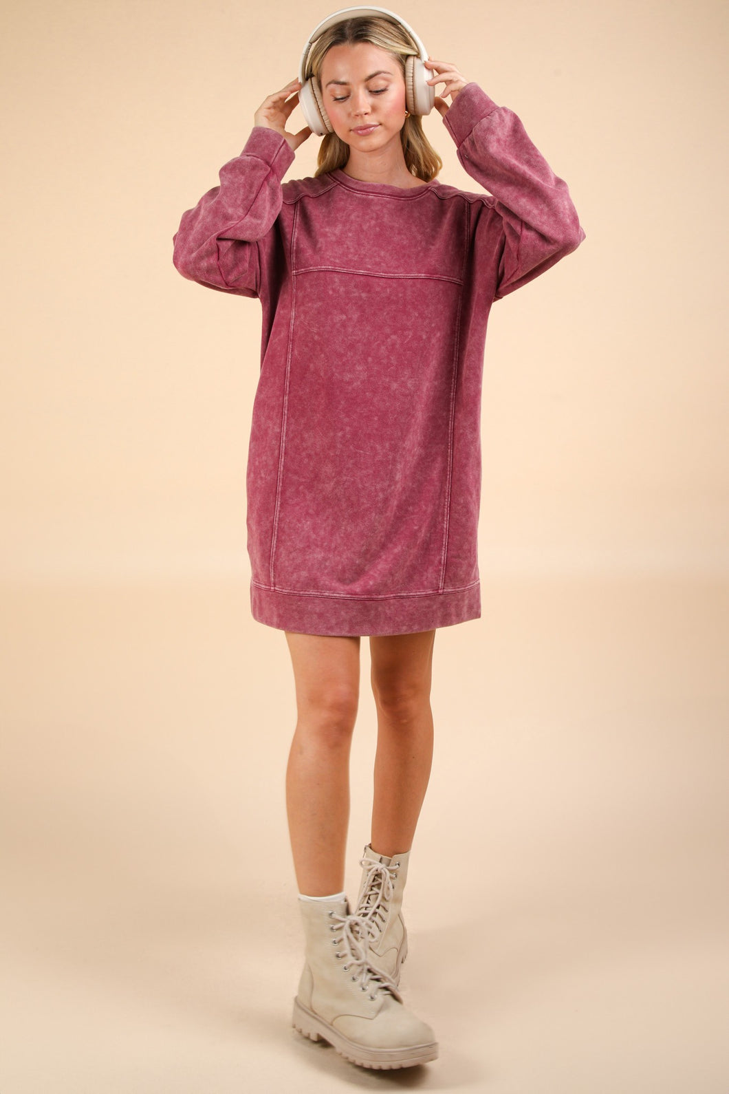 Very J OVERSIZED Mineral Washed Sweatshirt Mini Dress in Magenta