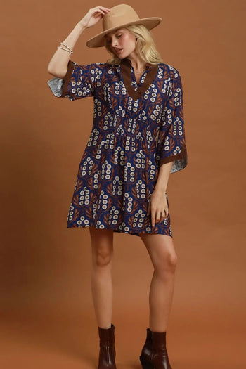 Umgee Floral Print Smocked Waist Dress in Navy