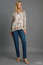 Load image into Gallery viewer, Umgee Lurex Floral Print Top in Brown
