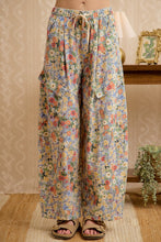 Load image into Gallery viewer, BiBi Floral Wide Leg Pull On Pants With Cargo Pockets in Floral Denim
