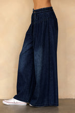 Load image into Gallery viewer, Storia Dark Wash Drawstring Wide-leg Pants in Denim
