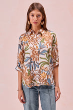 Load image into Gallery viewer, BiBi Bold Multi Color Floral Print Button Down Top in Latte Multi
