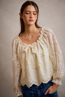 So Me 3D Floral Lace Scallop Edge Blouse in Cream