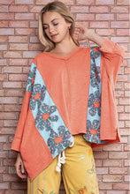 Load image into Gallery viewer, BlueVelvet Color Block Panel Top with Flower Patches in Coral
