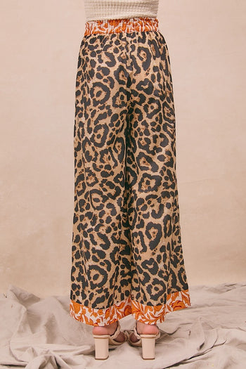 BiBi Lightweight Leopard Pant With Contrasting Print Details in Leopard/Rust