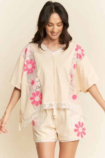 Davi & Dani OVERSIZED Knit and Lace Top with Flower Patches in Beige Multi