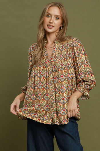 Umgee Boho Floral Medallion Print Split Neck Blouse in Light Grey Mix