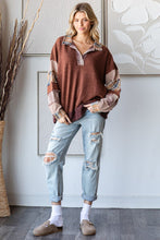 Load image into Gallery viewer, Oli &amp; Hali OVERSIZED Top with Patchwork Detailed Sleeves in Burgundy
