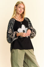 Load image into Gallery viewer, Davi &amp; Davi Waffle Knit Top with Flower Patch Front in Black
