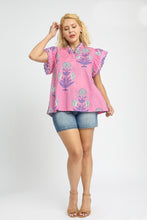 Load image into Gallery viewer, Umgee Floral Print Top with Scallop Trim in Pink Mix
