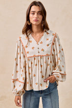 Load image into Gallery viewer, BiBi Small Flower Print Top with Ric Rac Trim Detail in Oatmeal/Orange
