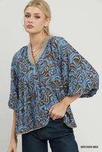 Load image into Gallery viewer, Umgee Mix Abstract Print Balloon Sleeve Blouse in Brown Mix
