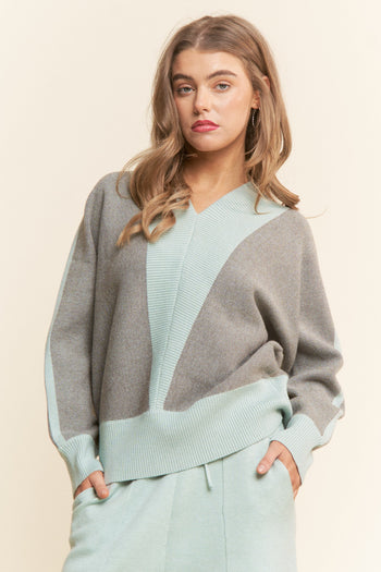 J.nna 2 Piece Knit Sweater Set with Ribbed Details in Light Grey Mint