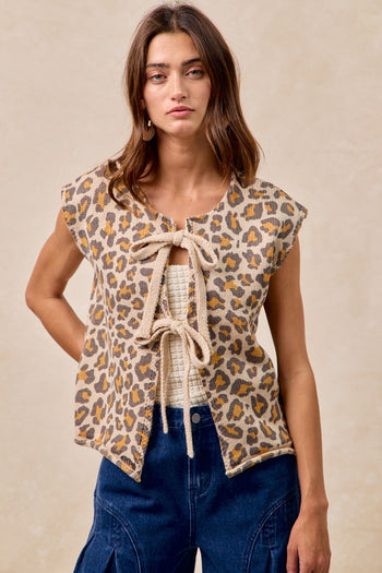 BiBi Open Front Bow Tie Closure Sweater Vest in Leopard