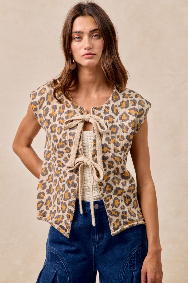 BiBi Open Front Bow Tie Closure Sweater Vest in Leopard