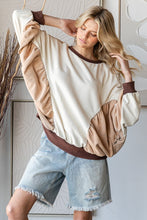 Load image into Gallery viewer, Oli &amp; Hali Color Block Cinched Detailed Top in Cream
