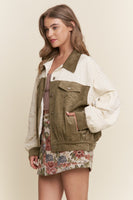 J.nna "Queen Kitty" Print Vintage Style Aviator Jacket in Olive Cream