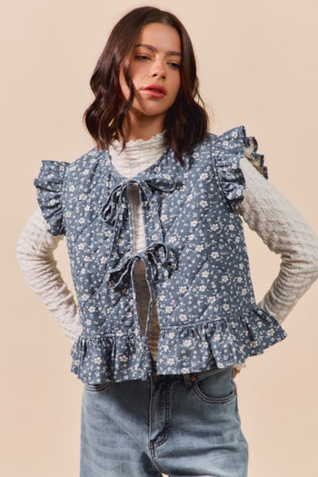 So Me Floral Print Quilted Vest in Blue