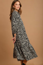 Load image into Gallery viewer, Umgee Geometric Print Button Down Midi Dress in Black Mix Dresses Umgee   
