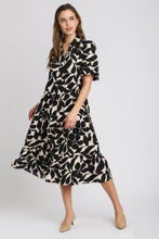 Load image into Gallery viewer, Umgee Two-Toned Floral Print Midi Dress in Black ON ORDER Dresses Umgee   
