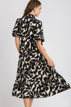Load image into Gallery viewer, Umgee Two-Toned Floral Print Midi Dress in Black Dresses Umgee   
