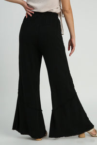 Umgee Linen Blend Wide Leg Pants with Frayed Details in Black