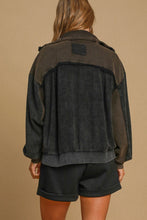 Load image into Gallery viewer, Umgee Luxe Knit and Linen Blend Jacket in Black
