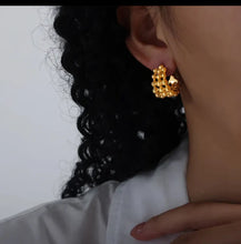 Load image into Gallery viewer, Say it Ain&#39;t So Earrings in Gold
