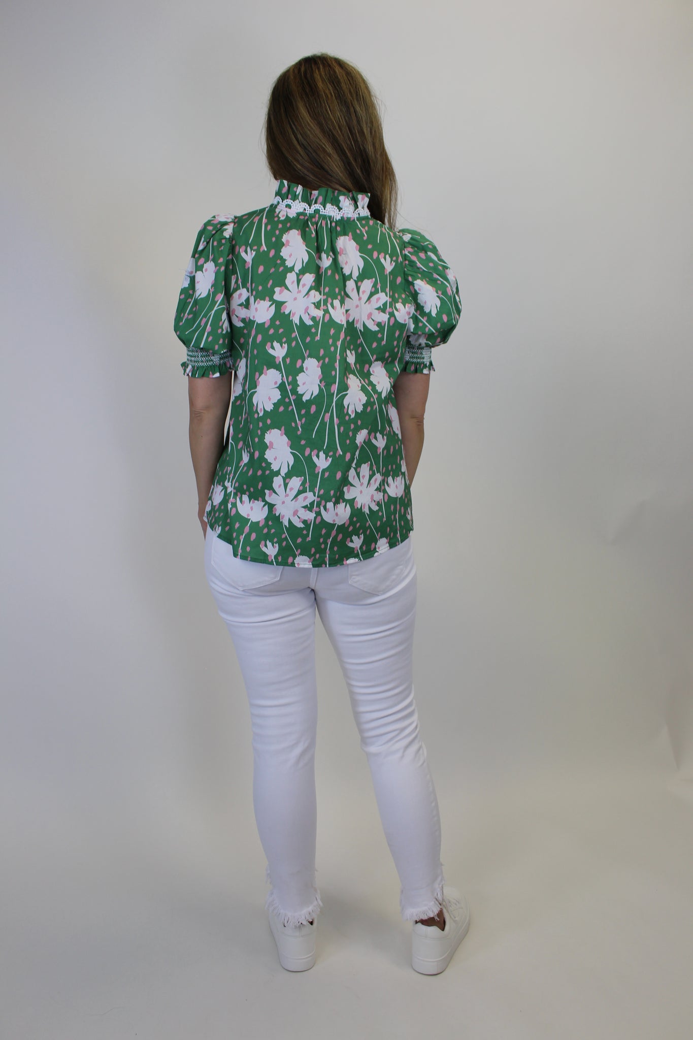 Entro Floral Print Button Down Top in Green S Entro Floral Print Button Down Top in Green S