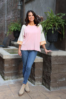 Sage+Fig Contrasting Color Block Raglan Top in Pink