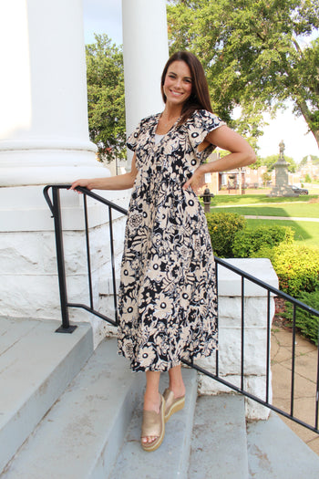 Umgee Floral Print V Neck Midi Dress in Black Mix