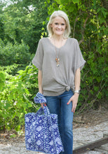 Load image into Gallery viewer, Farylina Mixed Floral Print Quilted Jane Tote Bag in Blue Bag Farylina   
