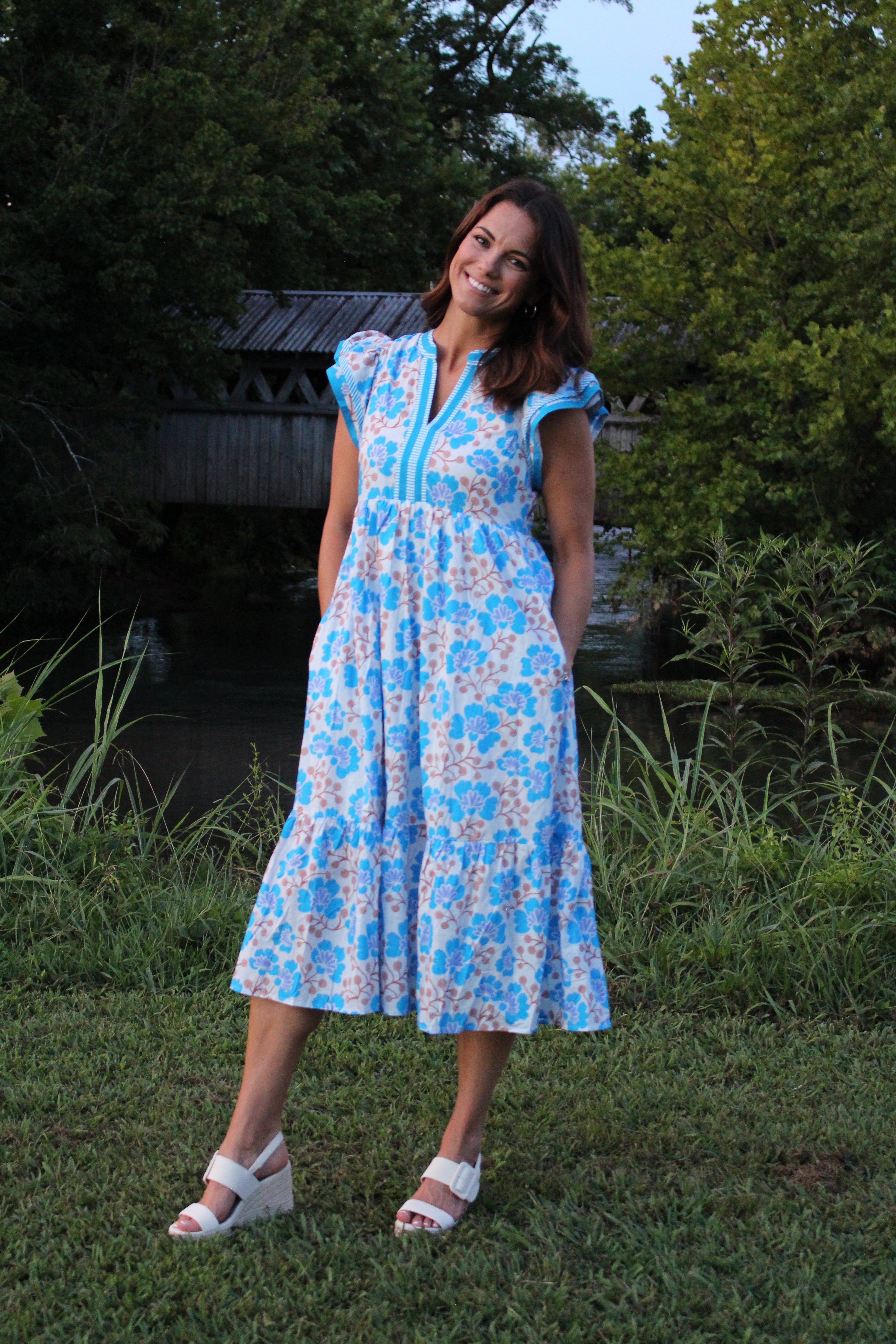 Entro Floral Print Tiered Midi Dress in Blue S at June Adel