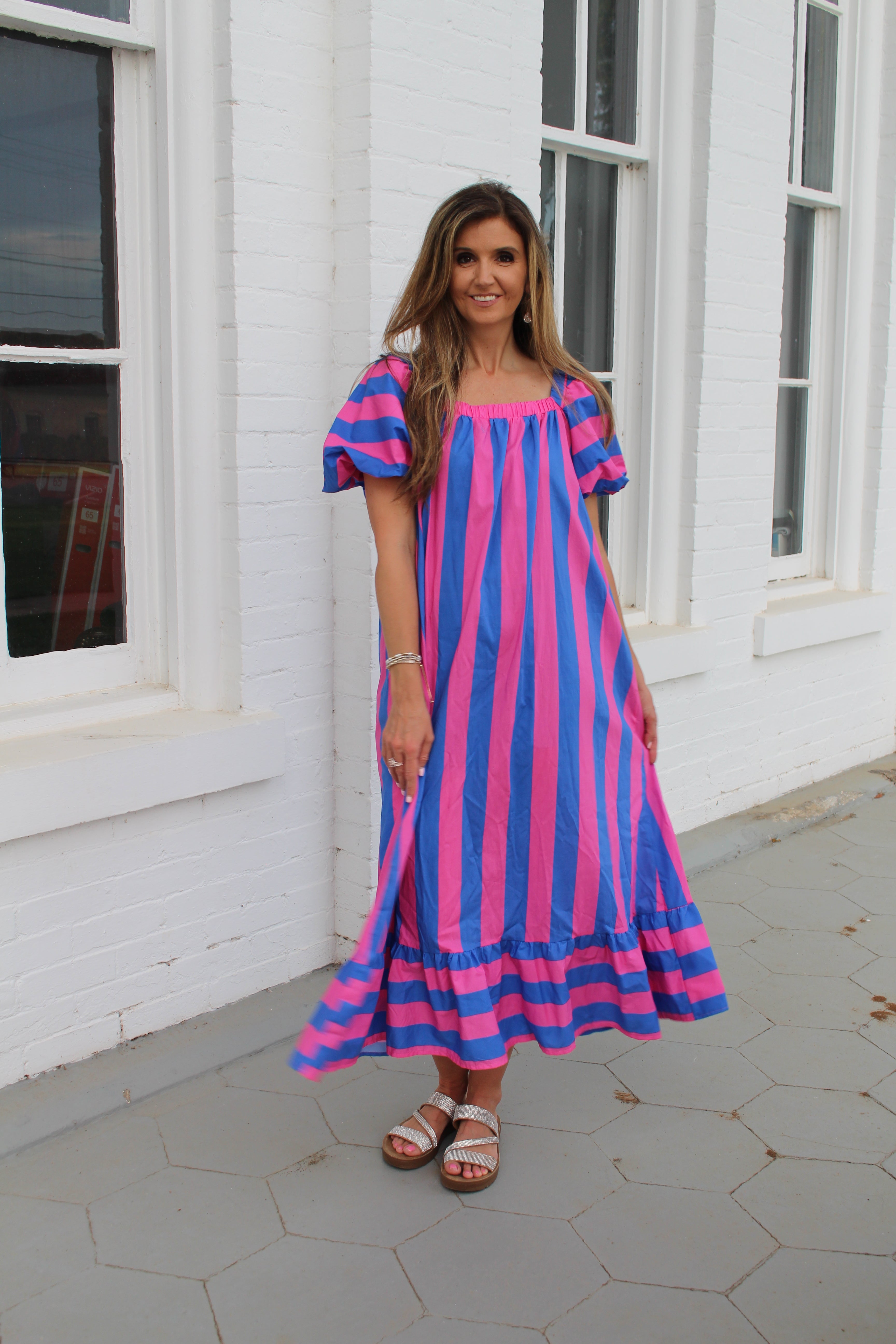 Peach Love Contrasting Bold Stripe Maxi Dress in Royal/Pink S at June Adel