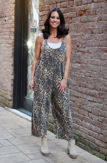 Easel Leopard Twill Barrel Leg Jumpsuit in Animal