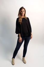 Load image into Gallery viewer, Umgee Luxeknit On-The-Go Top in Black
