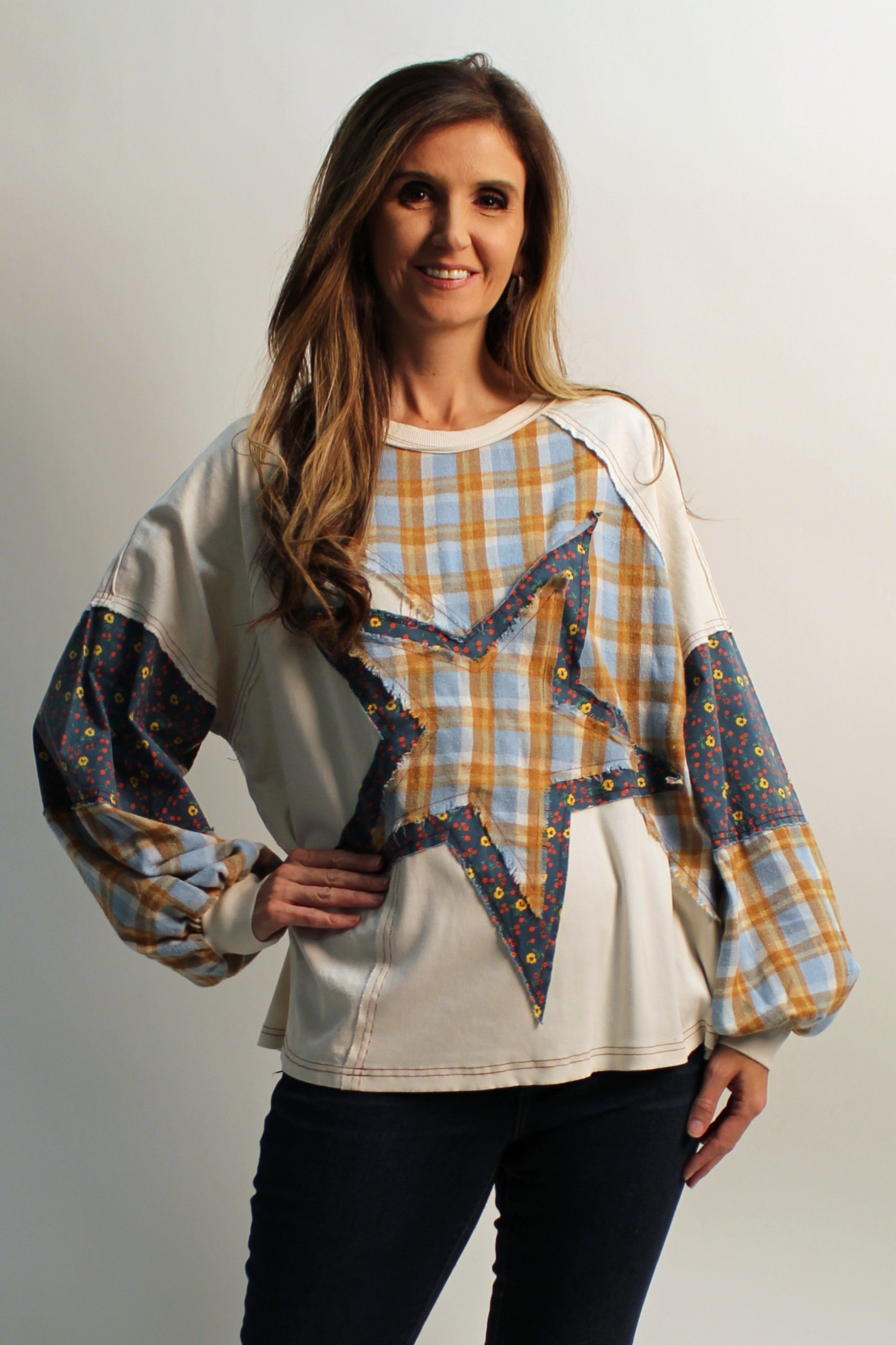 Easel Mix n Match Star Patched Top in Ecru – June Adel