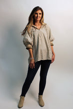 Load image into Gallery viewer, Entro Contrasting Striped Top in Olive

