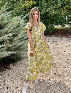 Umgee Floral Print V Neck Midi Dress in Mustard Mix