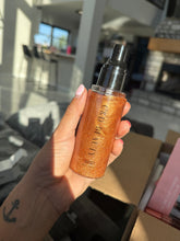 Load image into Gallery viewer, C&amp;D Beauty Golden Glow Body Spray
