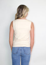Load image into Gallery viewer, Sunday Edition Knit Tropical Print Top in Cream
