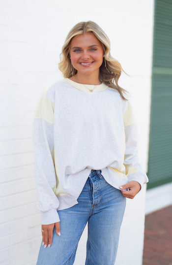FATE Contrasting Color Block Sweatshirt in Heather Grey Soft Yellow