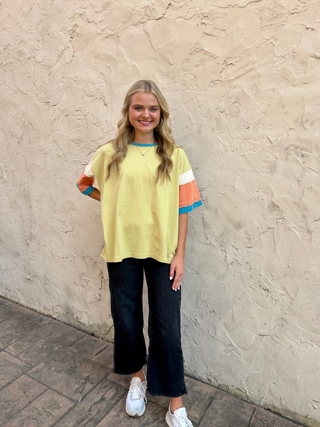 Easel Color Block Sleeves Top in Butter Corn