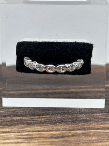 Lauren Kenzie CZ Oval Link Ring in Silver