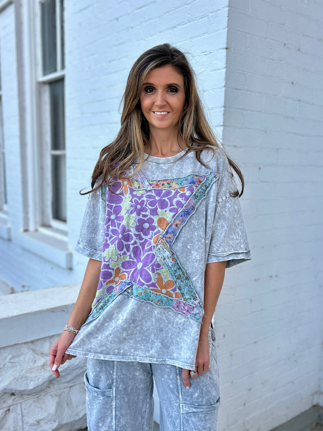 J.Her Big Star Mixed Floral Patch Top in Silver Grey