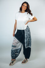 Load image into Gallery viewer, POL Denim and Print Crochet Ruffle Detailed Joggers in Black
