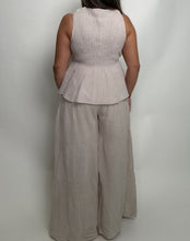 Load image into Gallery viewer, Klesis Solid Color Gauze Top and Pants Set in Natural
