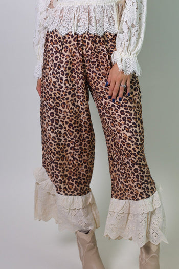 BiBi Knit Leopard Print Ruffle Lace Hem Pants in Leopard